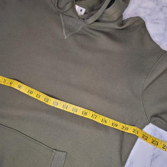 Everleigh Olive Hoodie Medium NWT - Picture 6 of 9